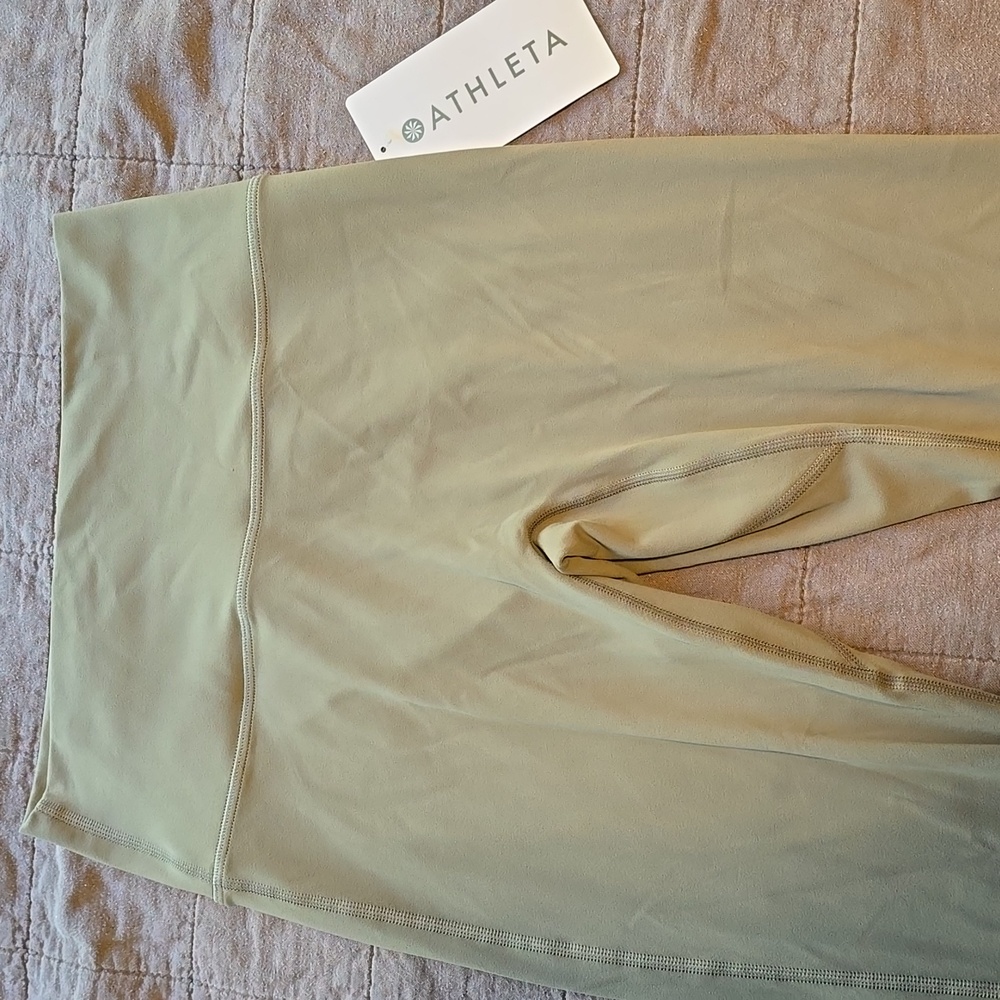 Athleta Transcend Stirrup Tight - Picture 2 of 9